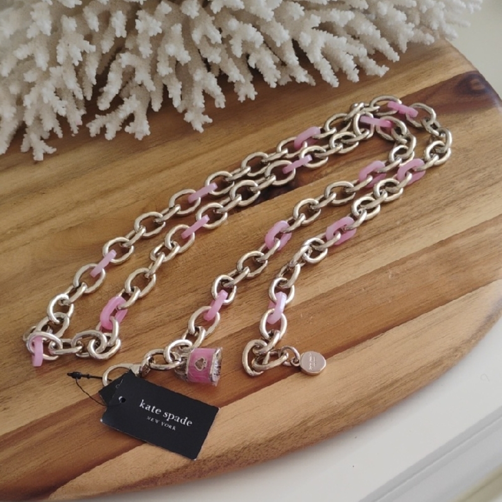 Kate Spade 💥 NWT 💥 Lock And Spade Gold and Pink Chain Belt. Size L/XL